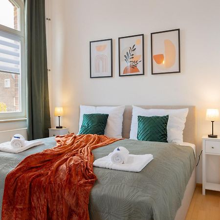 Stilvoll & Historisch I Kingbetten+Kueche+Parkplatz 韦塞尔 外观 照片